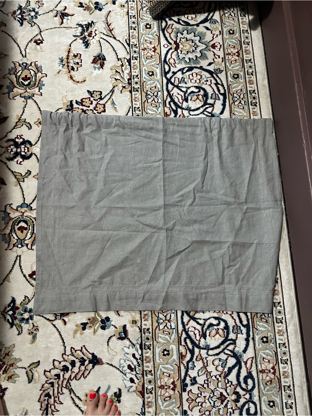 Single Gray Cafe Curtain Panel